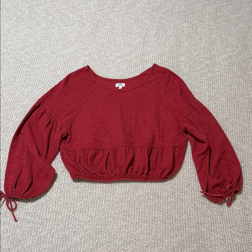 aerie Red Cropped Peasant Top with Tie Cuffs